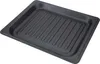A black baking tray with ridges. Náhled obrázku produktu
