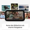 A collage of lifestyle images and a product shot of a smart display, with text overlay. Produktbild-Vorschau