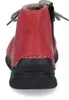 The back view of a red boot with a black sole. Produktbild-Vorschau