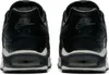 The back view of two black Nike Air Max Command Leather sneakers. Anteprima dell’immagine prodotto