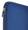 A close-up view of the corner of a blue laptop sleeve, showing the zipper. Produktbild-Vorschau