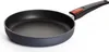 A frying pan with a black non-stick interior and a dark gray exterior, featuring a black handle with a red accent. Anteprima dell’immagine prodotto