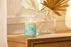 Yankee Candle Geurkaars, Large, Geur van het Jaar 2022 - 17 Productafbeelding-voorbeeld 2