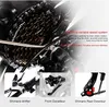 Close-up view of bicycle gears and components, with inset images of the shifter and derailleurs. Produktbild-Vorschau
