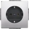 A close-up, front-facing view of a single electrical outlet mounted on a wall plate. Anteprima dell’immagine prodotto