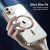 A hand holding an iPhone 11 with a clear and gold Magsafe case. Produktbild-Vorschau