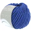 A ball of blue yarn with a label. Produktbild-Vorschau