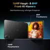 A tablet is shown from the back and side, with a screen displaying a person. Text overlays highlight camera specifications. Produktbild-Vorschau