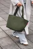 reisenthel Schultertasche Shopper Cord Dark Matcha Produktbild-Vorschau 6