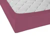 A close-up view of a corner of a mattress with a fitted sheet. The fitted sheet is a deep berry color and covers the sides of the mattress. Produktbild-Vorschau