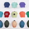 Belle Vous 16er Pack selbstklebende Cap Halterung - Cap Produktbild-Vorschau 6