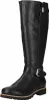 A black leather knee-high boot with a buckle detail. Anteprima dell’immagine prodotto