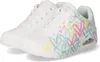 A pair of white Skechers sneakers with colorful heart designs. Produktbild-Vorschau