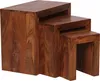 A set of three wooden nesting tables of varying sizes, stacked together. Voir les images du produit