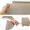 Close-up shots demonstrating how to attach and use a sliding curtain. Produktbild-Vorschau