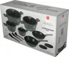 A product box for a cookware set, showing images of the pots and pans. Anteprima dell’immagine prodotto