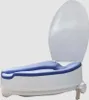 A white and blue toilet seat riser with the lid up, shown against a plain light gray background. Anteprima dell’immagine prodotto