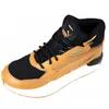 A single Puma X-Ray Speed Mid WTR shoe is shown against a white background. Voir les images du produit