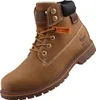 Auf dem Bild ist ein gelber Stiefel zu sehen der eine hohe Form hat. Der Stiefel wird von der Seite präsentiert und zeigt seine markante Silhouette. Produktbild-Vorschau