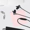 kwmobile 6x Universal Kopfhörer Haken für In-Ear Headphones Produktbild-Vorschau 2