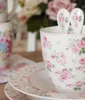 Isabelle Rose Kaffeebecher Lucy mit Rosen Porzellan Tasse Produktbild-Vorschau 2