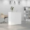 A modern office reception area with a white reception desk, a beige office chair, and a white shelving unit. Anteprima dell’immagine prodotto