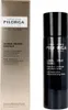 A product shot of a skincare bottle and its packaging. Produktbild-Vorschau