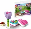 LEGO® Friends 30411 Boîte de chocolats & fleur - Petit Voir les images du produit 11