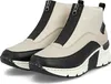 A pair of beige and black high-top sneakers with zippers. Voir les images du produit