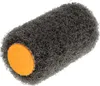 A close-up studio shot of a paint roller refill with an orange end cap. Anteprima dell’immagine prodotto