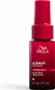 A product shot of a Wella hair serum bottle against a white background. Anteprima dell’immagine prodotto
