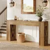 A console table with decorative elements in a hallway setting. Podgląd zdjęcia produktu
