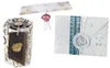 Three different gift-wrapping or stationery items are displayed against a white background. Voir les images du produit