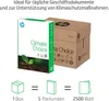 A stack of HP Climate Choice paper boxes and a ream of paper are shown, with icons and text indicating the product's features and quantity. Produktbild-Vorschau