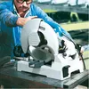 A person is using a metal cutting saw to cut a metal beam. Anteprima dell’immagine prodotto