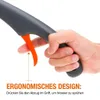 Nahaufnahme einer Hand, die einen dunkelgrauen Sprühwischergriff mit orangefarbenem Abzug hält, zeigt das ergonomische Design Voir les images du produit