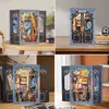 Mini Boekenkastje - Miniatuurhuis - "Tijdreis" - CuteBee Productafbeelding-voorbeeld 6