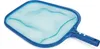 A blue pool skimmer with a light blue mesh net is shown against a white background. Anteprima dell’immagine prodotto