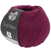 A ball of yarn with a label. Produktbild-Vorschau