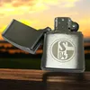 Zippo Schalke 04 Feuerzeug chrom satin Gravur Logo Produktbild-Vorschau 3