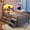 A child's bedroom with a bed, desk, and shelves. Anteprima dell’immagine prodotto