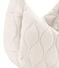 reisenthel moonbag Umhängetasche puffer stone 24 L GO7097 Produktbild-Vorschau 9
