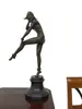 Bronzeskulptur Harlekin Frau nach Alfred Gilbert Bronze Produktbild-Vorschau 5