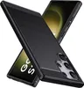 A black carbon-look phone case is shown diagonally, with a smartphone partially visible underneath. Voir les images du produit