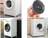 A collage of images showing washing machine anti-vibration pads in use and a close-up of one pad. Voir les images du produit