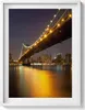 Die beleuchtete Brooklyn Bridge in New York– Wandbild mit Produktbild-Vorschau 1