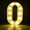 Lettera 3D illuminata a LED, lettera O da 22 cm Anteprima dell’immagine prodotto 2