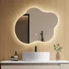 Lustro łazienkowe EMKE LED 60 x 50 cm – zapobiegające Podgląd zdjęcia produktu 1