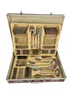 A set of cutlery in a case. Anteprima dell’immagine prodotto