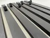 Modulární dřevěný věšák na šaty – lamely 98 cm, černý Náhled obrázku produktu 6